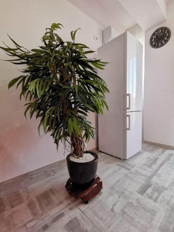 Orange Apartment-Brilliant Apartments Constanţa Extérieur photo